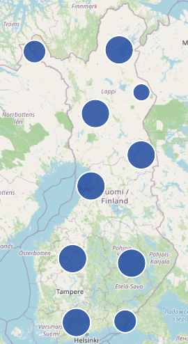 Parkkiin-karttan&auml;kym&auml;, jossa pys&auml;k&ouml;inti- ja latauskohteet n&auml;kyv&auml;t samalla kartalla.